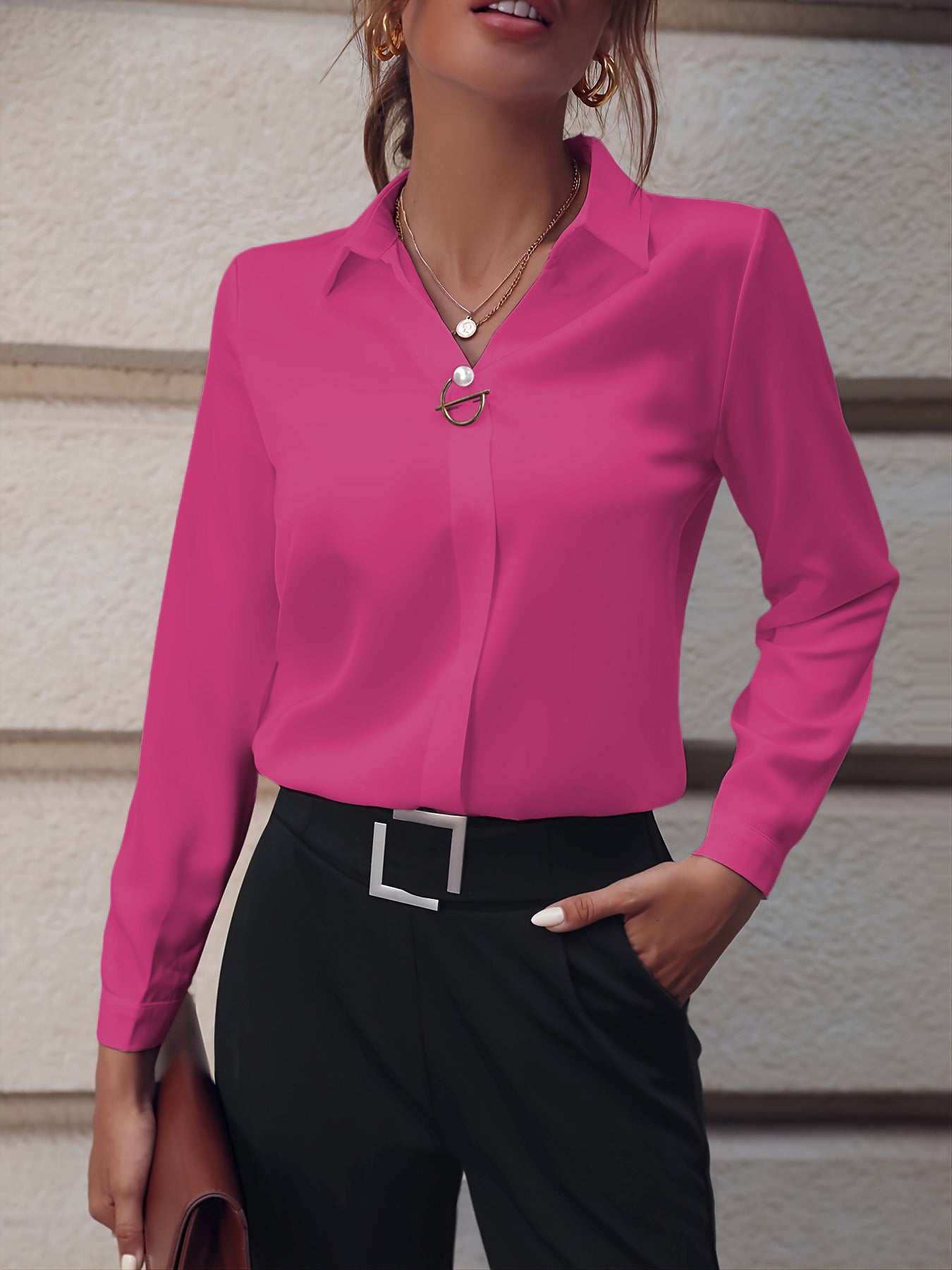 Women's Commuter Long Sleeve Shirt To Look Elegant and Comfortable