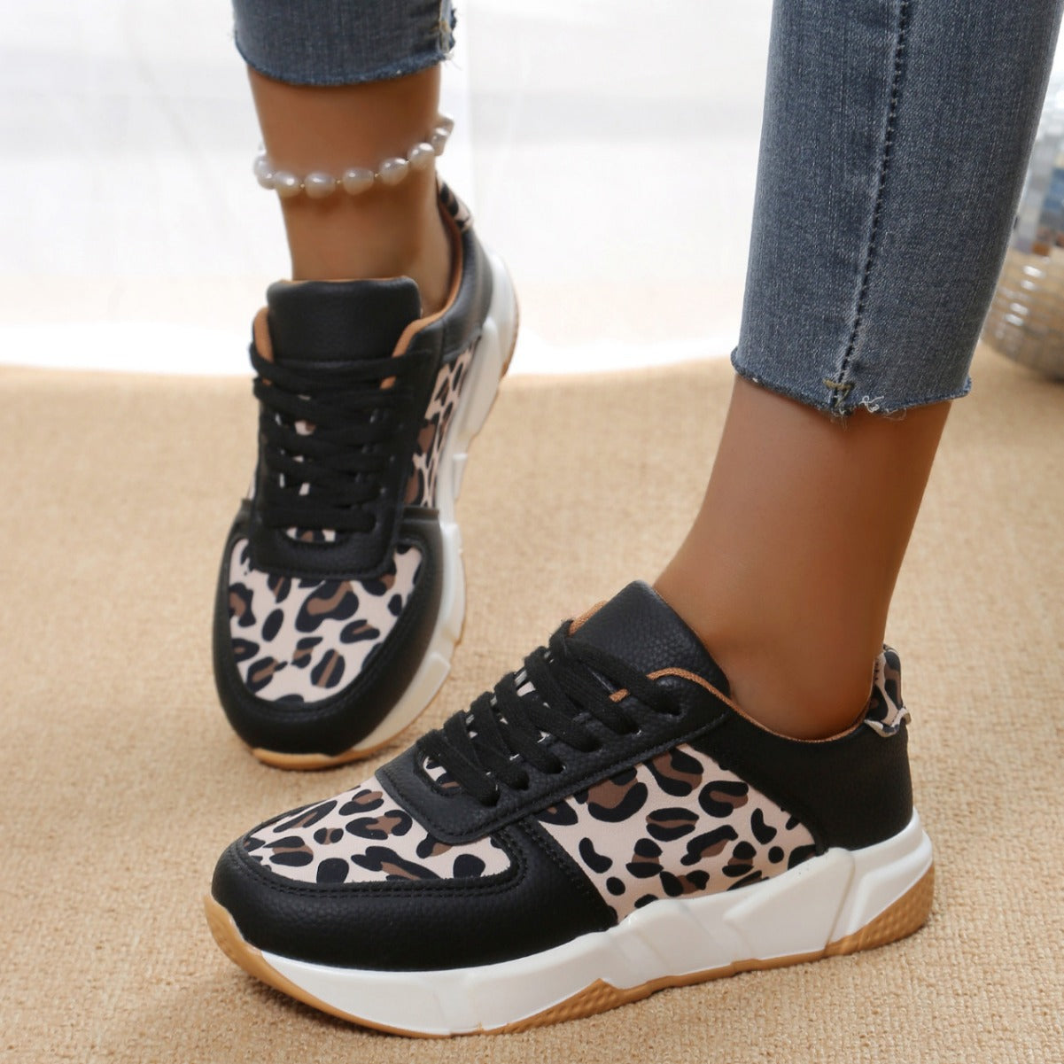 Leopard Print Casual Flat Lace-up Sports Casual Shoes