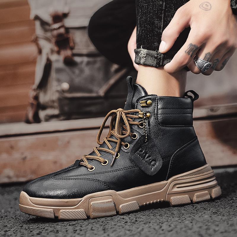 Men Round Toe Fashionable High Top Tooling Boots