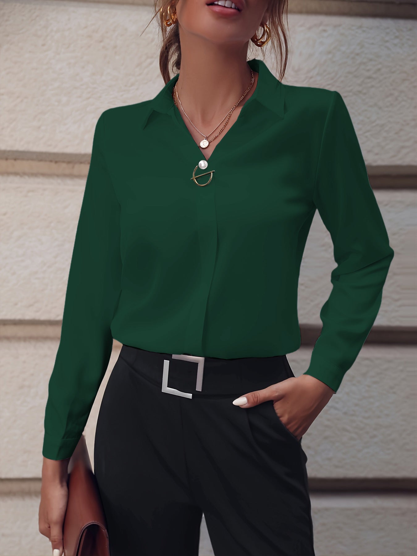 Women's Commuter Long Sleeve Shirt To Look Elegant and Comfortable